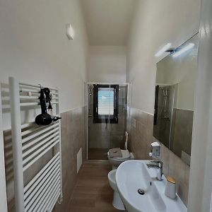 Camera con letto king size